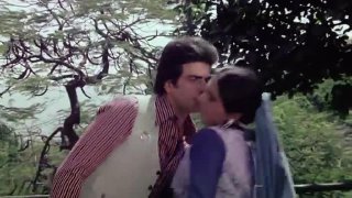 TheMoviesBoss Waqt Ki Deewar 1981 480p AMZN WebRip Hindi AAC2 0